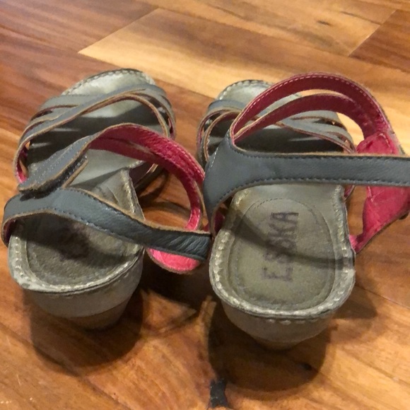 Esska London brand sandals in gray and pink - Picture 4 of 6